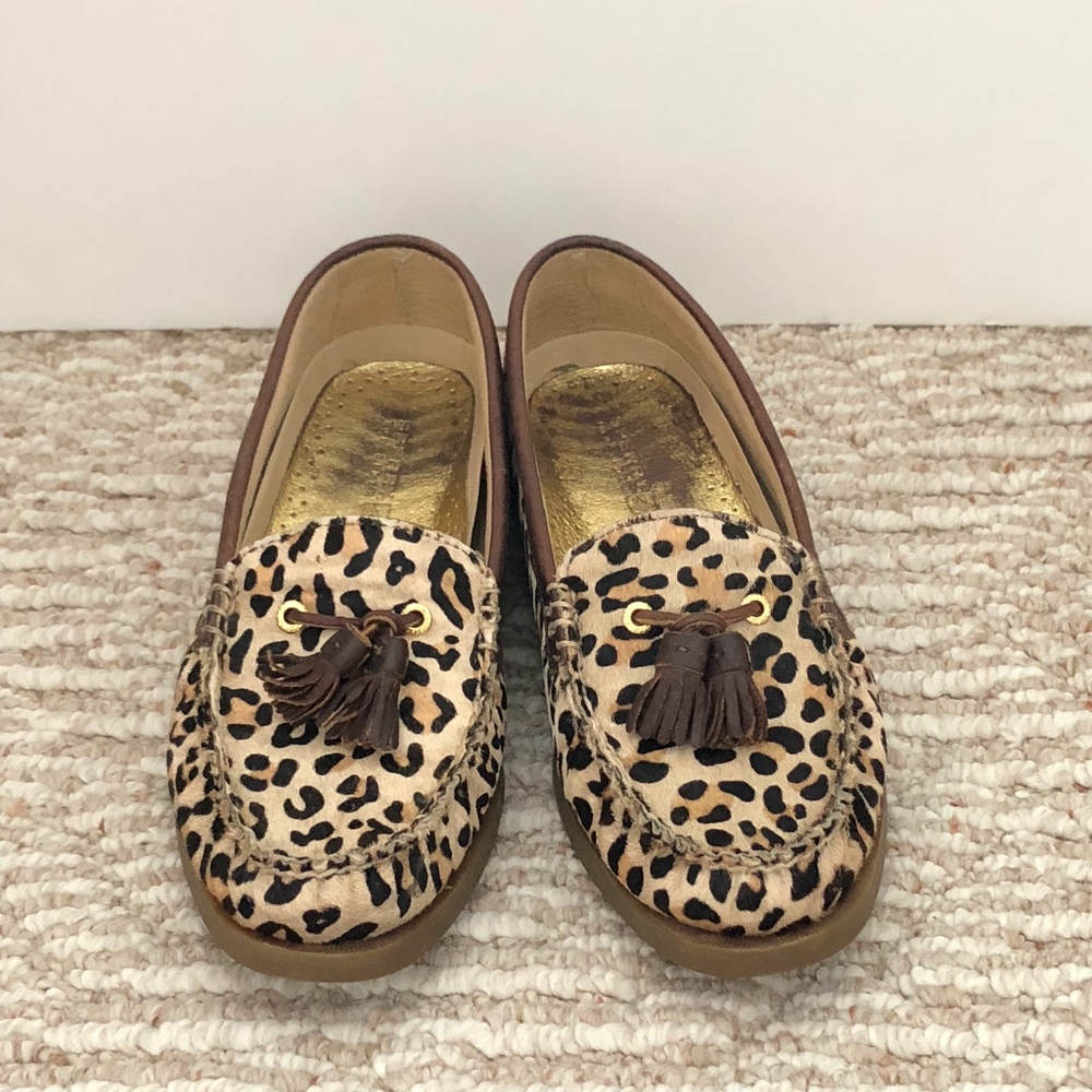 SPERRY Leopard Print Tassel Boat Shoes